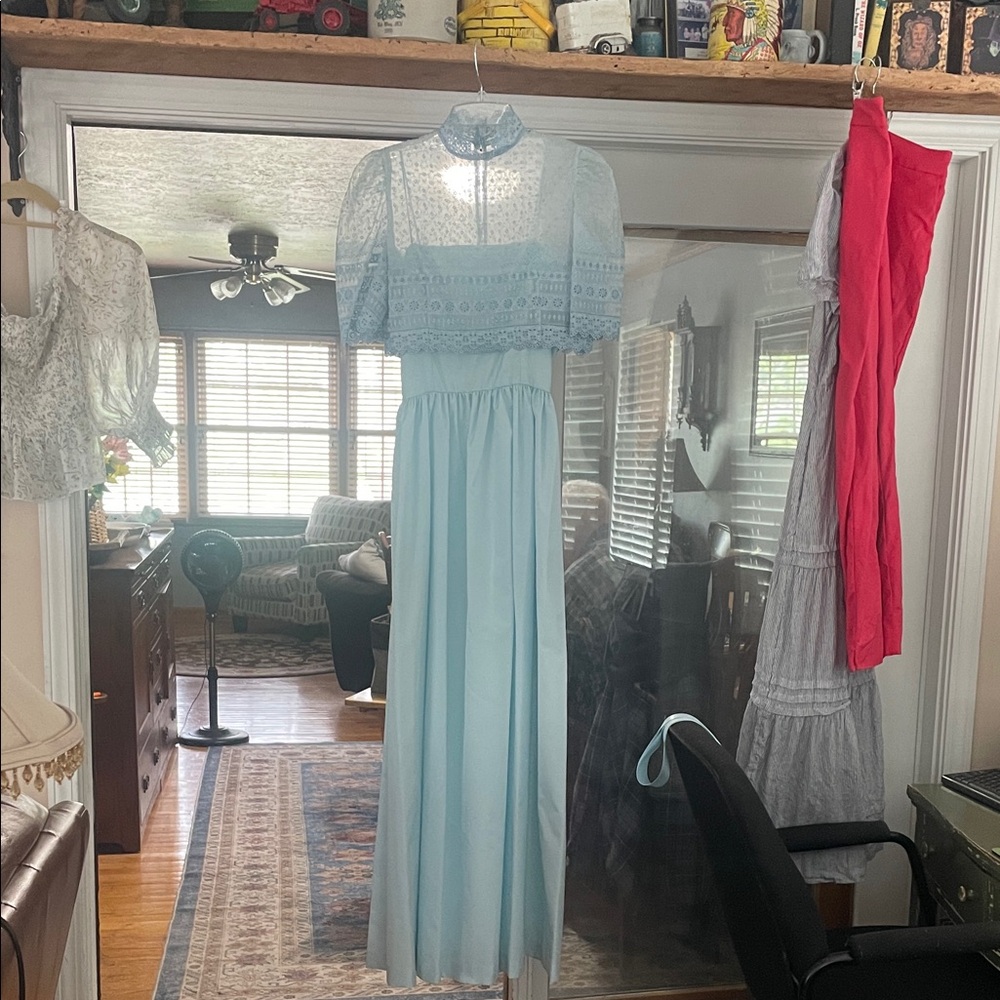 Vicky Vaughn vintage 2 piece maxi evening gown